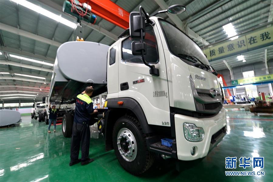 广平县;生产车间;企业发展;新能源汽车;企业资金|河北广平：赶订单 忙生产