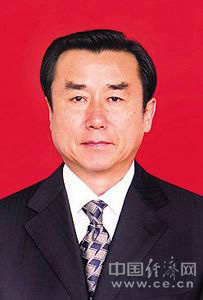 龙井市副市长,龙井市委副书记(正县级),安图县委书记,州人大常委会副