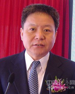 沈晓明,男,汉族,1963年4月生,浙江上虞人,研究生,医学博士,研究员