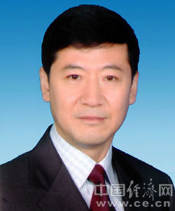 资料:陕西省政府秘书长陈国强简历(图)
